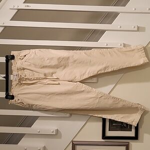 Khaki Capri
